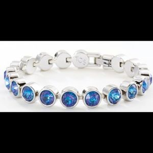 - Touchstone Crystal by Swarovski Royal Blue Delite Ice Bracelet NEW
